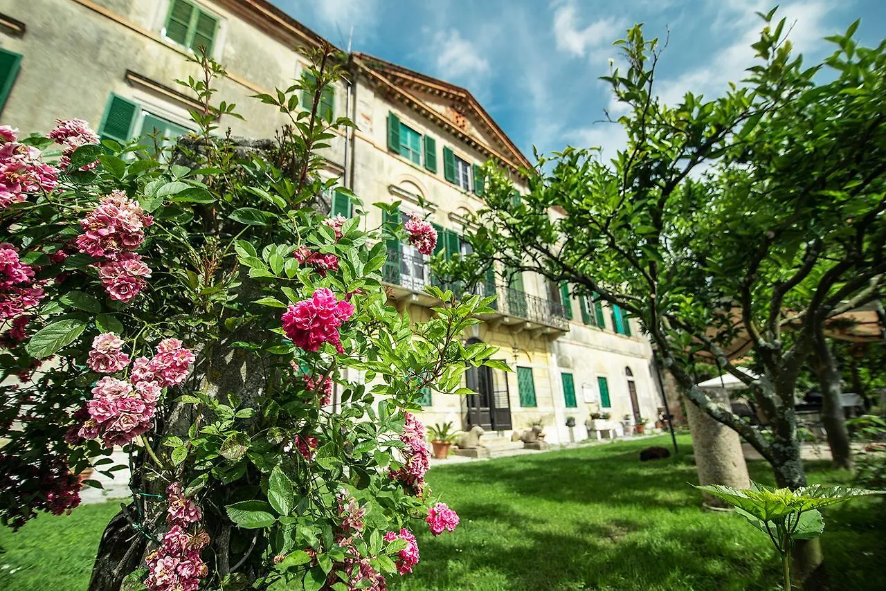 Farm stay Agriturismo Villa Cavallini Camaiore Italy