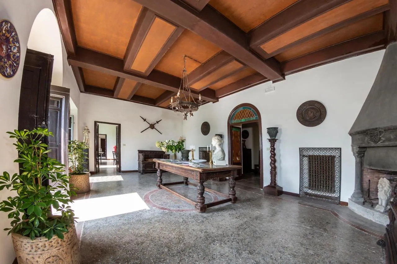 Farm stay Agriturismo Villa Cavallini Camaiore